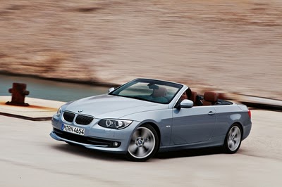 [2011-BMW-3-Series-Convertible-First-Look.jpg]