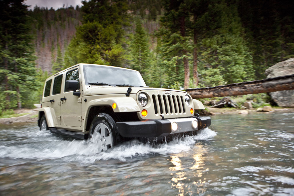 Hybrid Cars Gallery 2011 Jeep Wrangler Official Photos