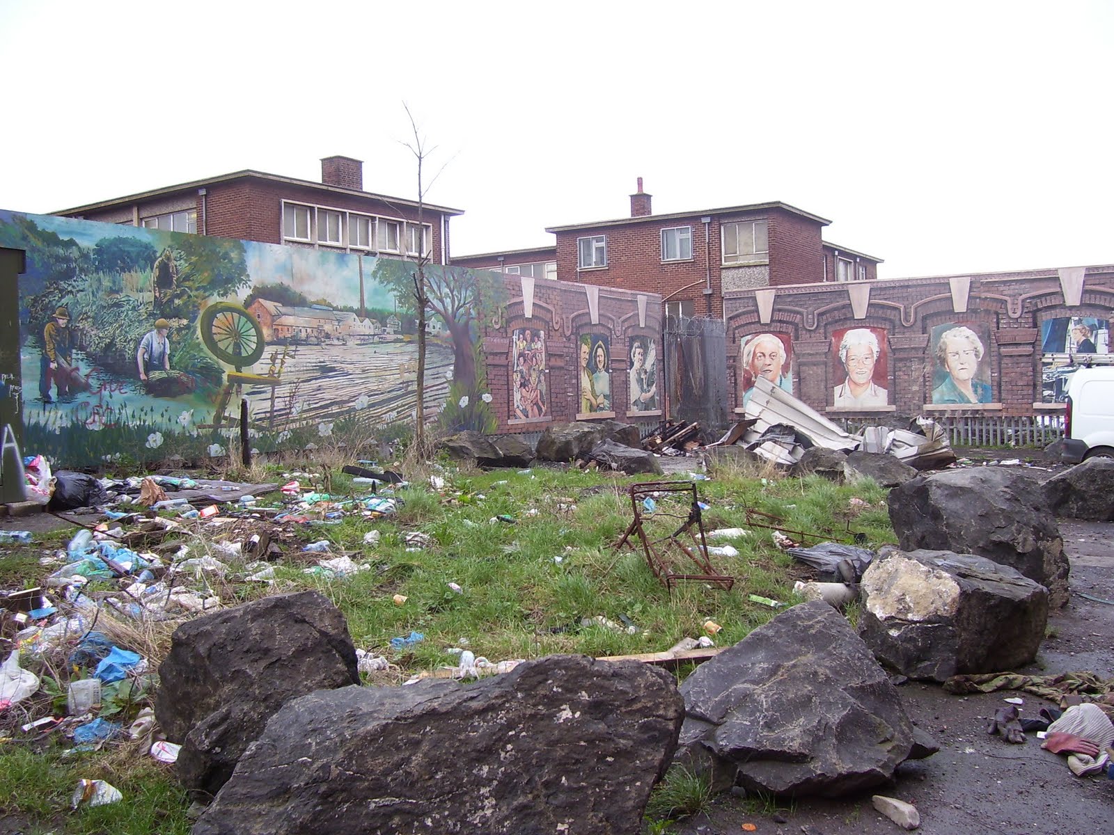 Your Fellow Traveller Streets of Belfast, The Falls road, February 2006