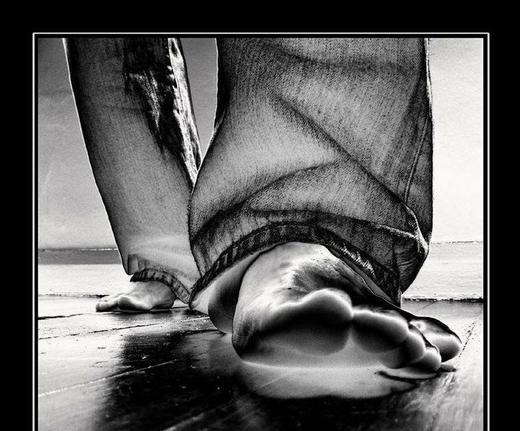 Труден лишь первый шаг. Сделай первый шаг. Огромный шаг. Маленькие шаги к цели. Первый шаг к изнурению 9 букв.