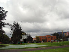 El Colegio Calasanz esparando la lluvia