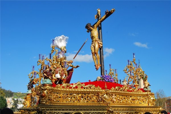 Todos los Datos del Martes Santo de la Semana Santa de Granada 2024: Vía Crucis, Lanzada, Esperanza y La Cañilla