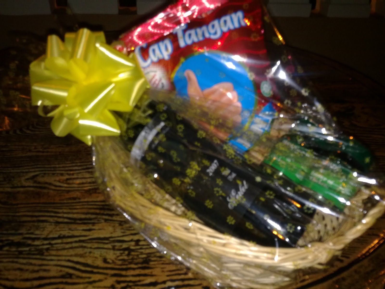 LOVE STORY Florist Gift Hse Father's Day Special Hampers or All