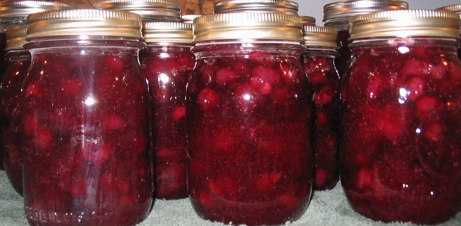 [Blueberry+pie+filling.JPG]