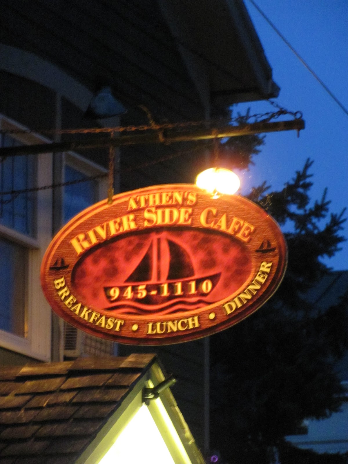 The Hudson River Explorer Athens,New York