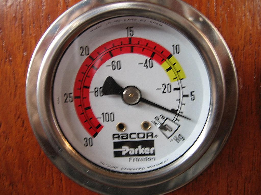 Windborne in Puget Sound Project Racor Gauge