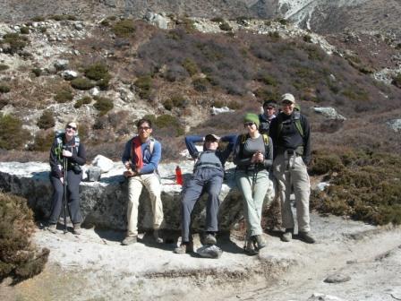 [April+5+Happy+Trekkers+taking+a+break.JPG]