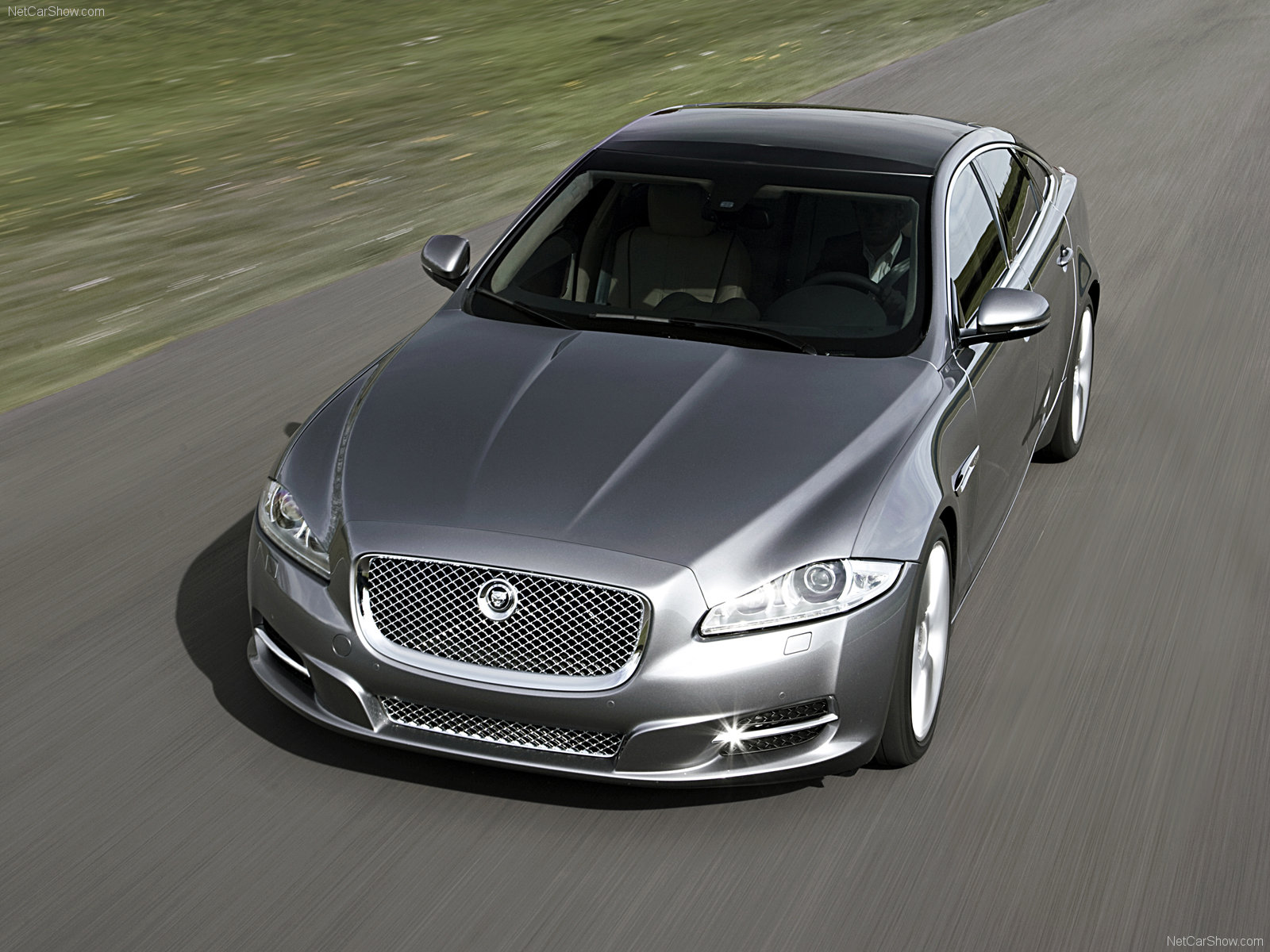 [Jaguar-XJ_2010_1600x1200_wallpaper_09.jpg]