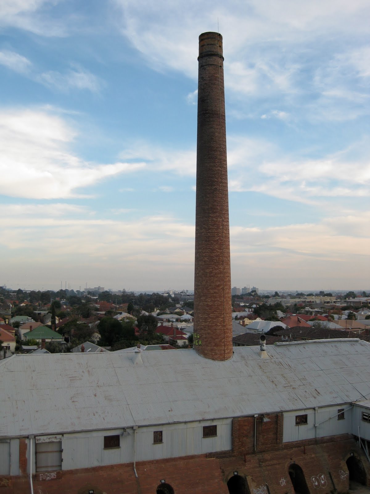 springroll Adding coal to a Hoffman Kiln