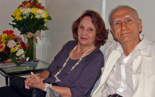 [Suassuna+e+esposa.jpg]