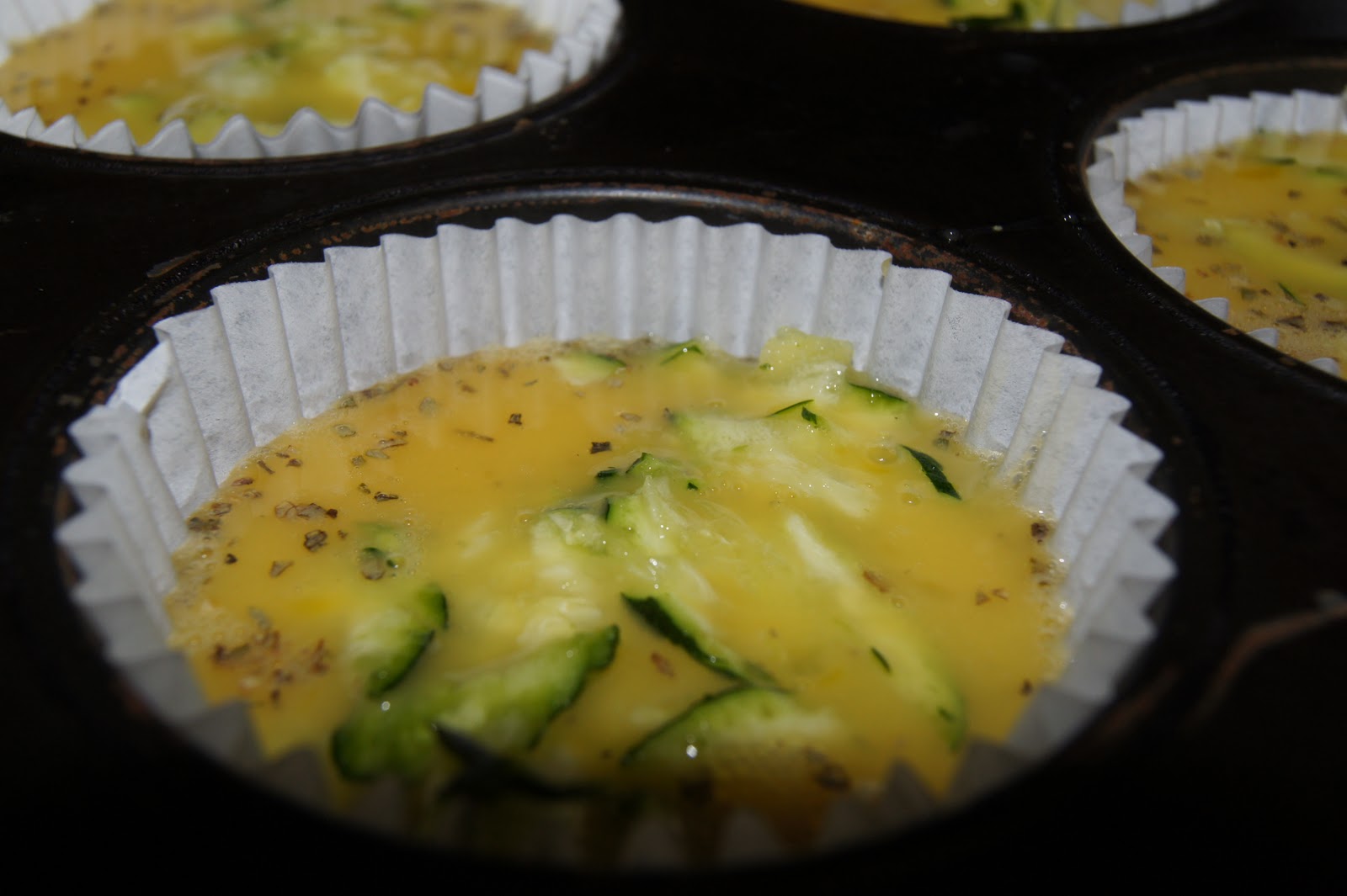 The CaveWomans Kitchen: Make Ahead Egg Muffins