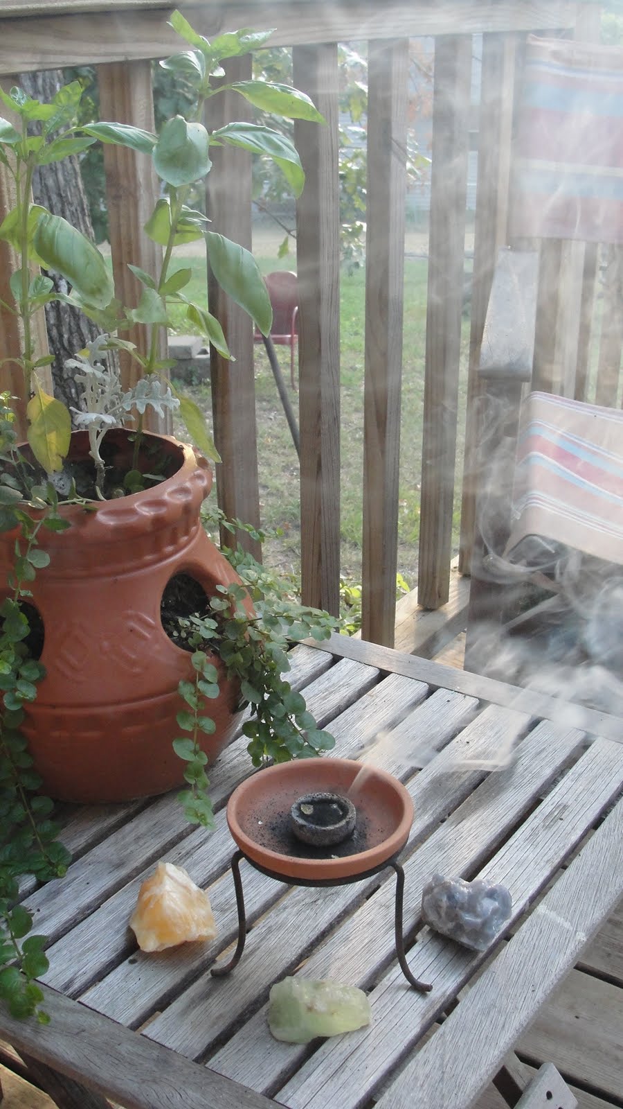 A Badger and a One Eyed Toad Resin Incense Tutorial...