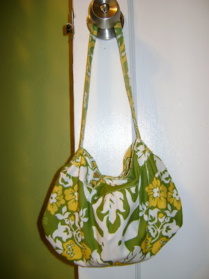 Ravelry: Buttercup Bag pattern by Heather West