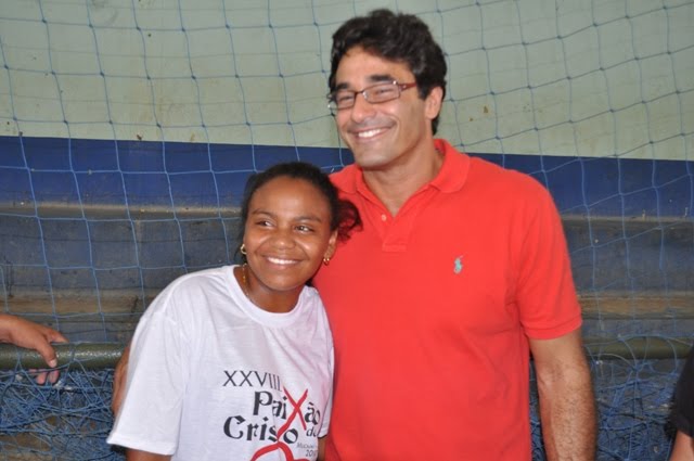 O ator Luciano Szafir esteve presente hoje no café da manhã com os organizadores da peça