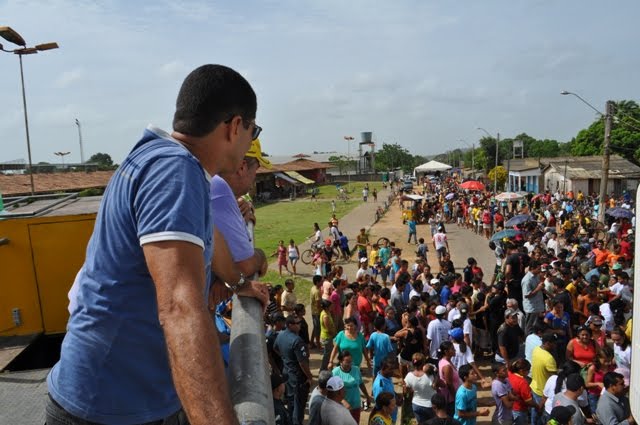 Entrega de peixes a pupolação mucajaiense