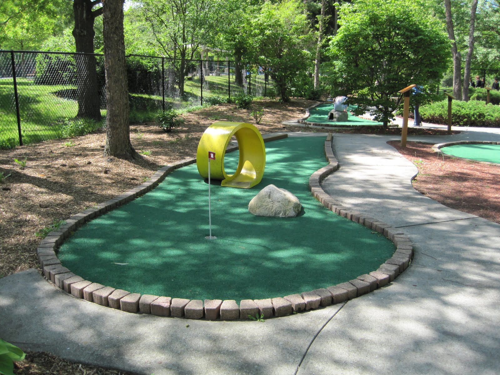 FOOD &FAMILY thoughts of an at home caregiver MINI GOLF MONDAY