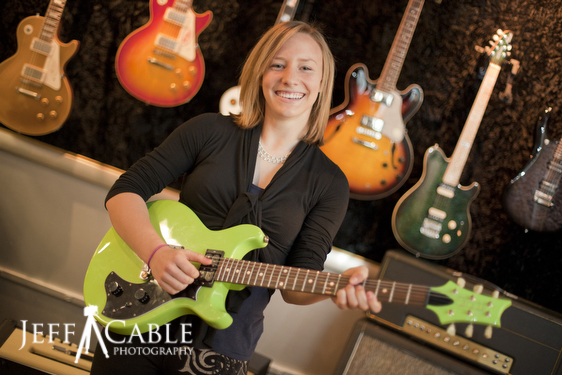 Chicks And Guitars It Always Works