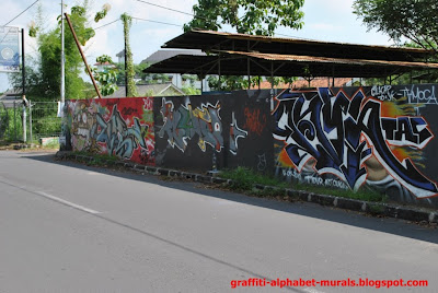 wall street graffiti, graffiti street, graffiti art
