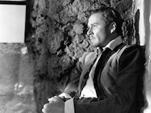 Errol Flynn as Essex - a favorite picture of my favorite movie star