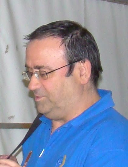 [Nelo+Barros+futsal+-+Nun'Álvares+007.JPG]