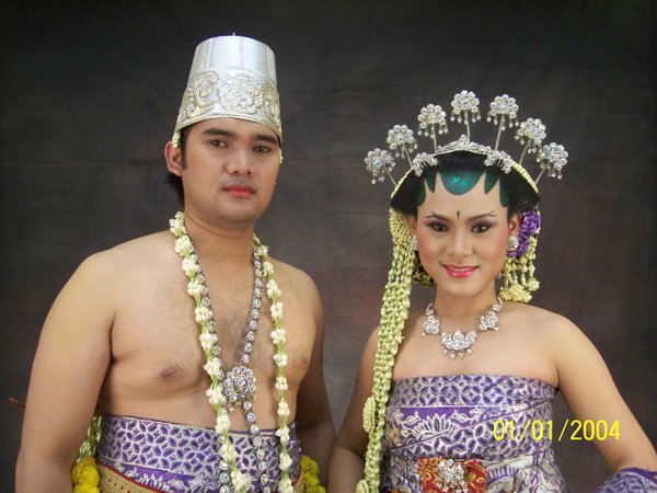  Baju Dodotan Jawa model baju pengantin adat jawa barat 