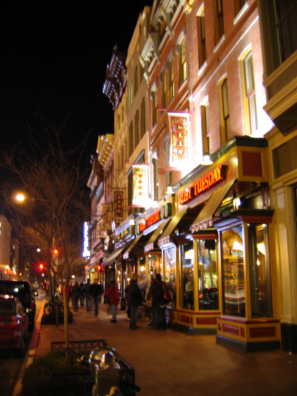 The District Real Estate Guide: Living in DC: Gallery Place-Chinatown