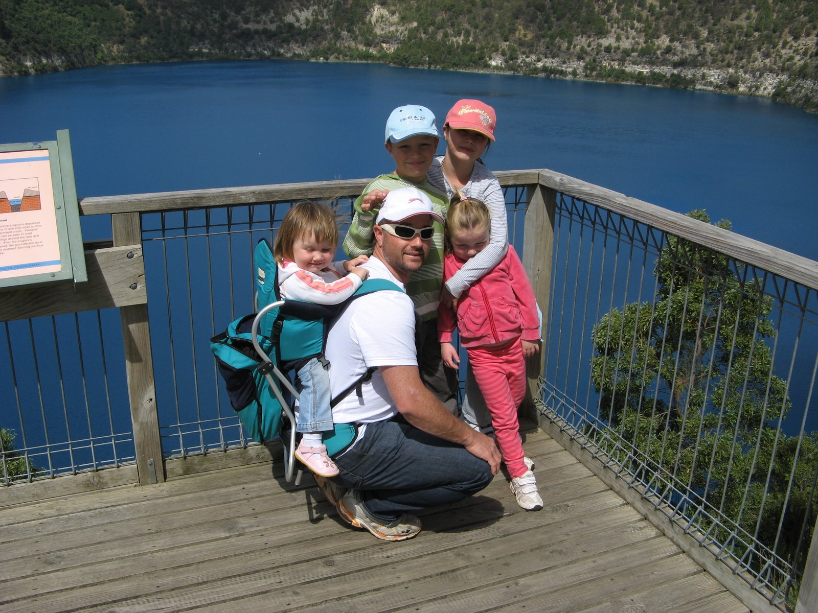 [074+16-11-2008+3-34-36+PM.JPG]