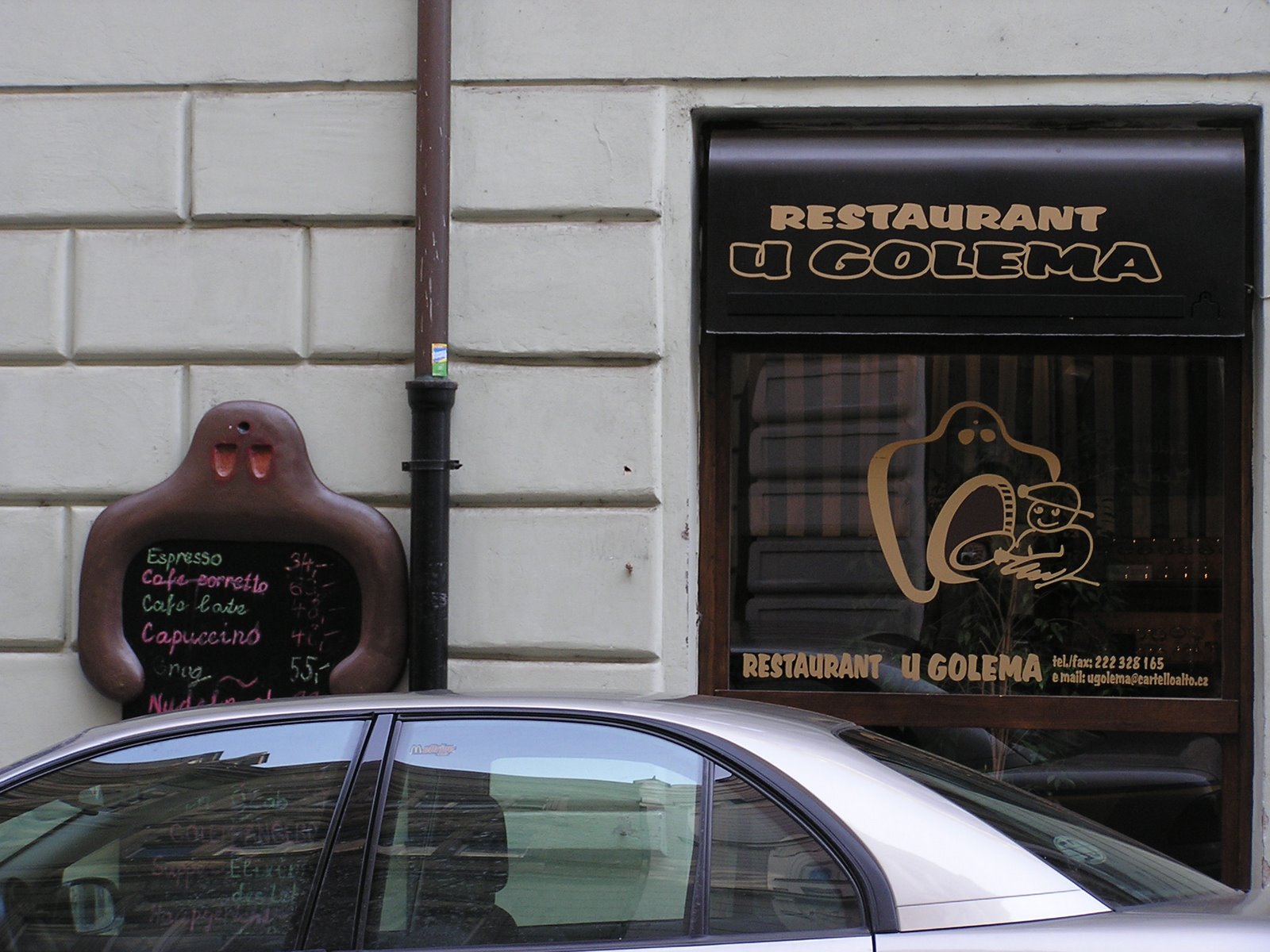 [Prague_Czrech_Rep_photo_Sam_Gruber-4.jpg]