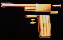 Un clásico gadget de 1974 en "The Man with the Golden Gun"