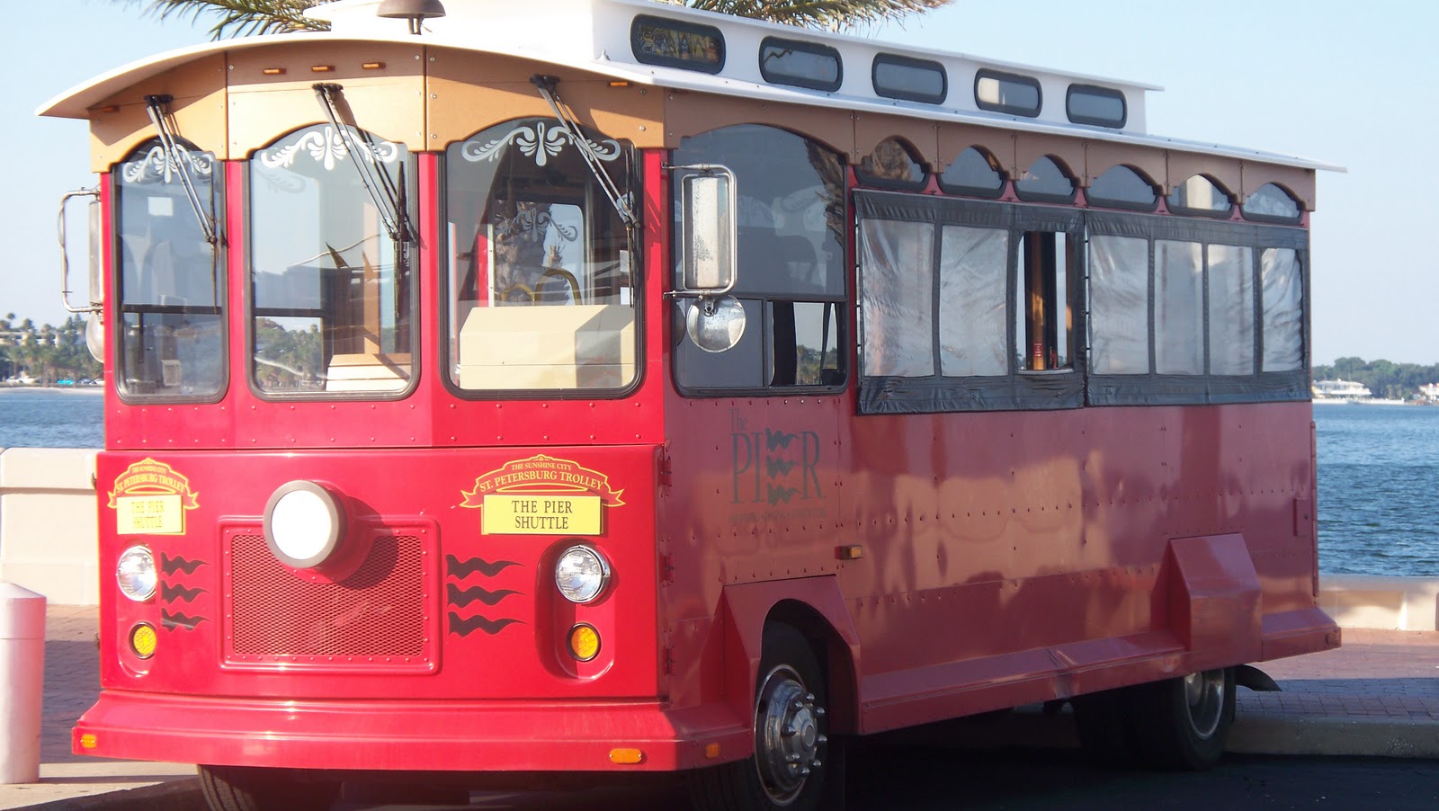 CHRIS' COMMENTS: The Pier in St. Petersburg, Florida