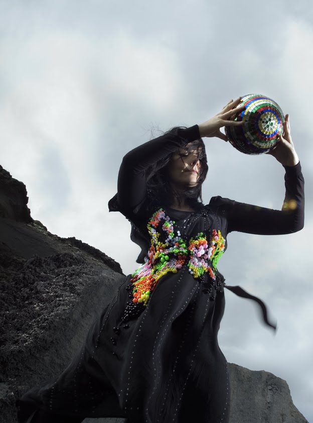 [bjork-06.jpg]