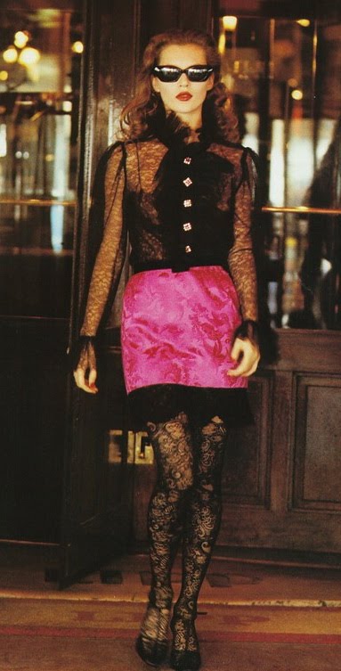 [elgort_vogueit1993sept+_8_.jpg]