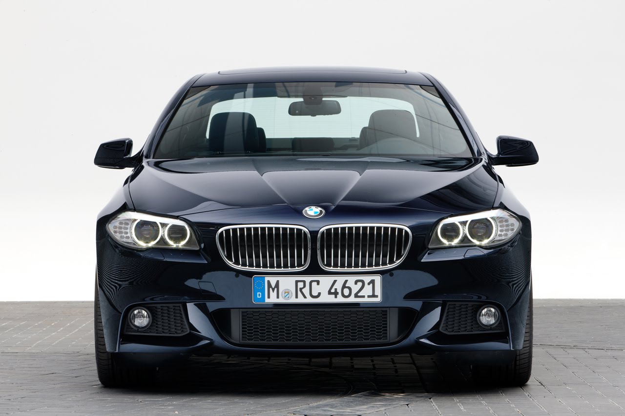 Tekno-maniak: Debut BMW 550i xDrive Bersamaan Dengan Paket M-Sport