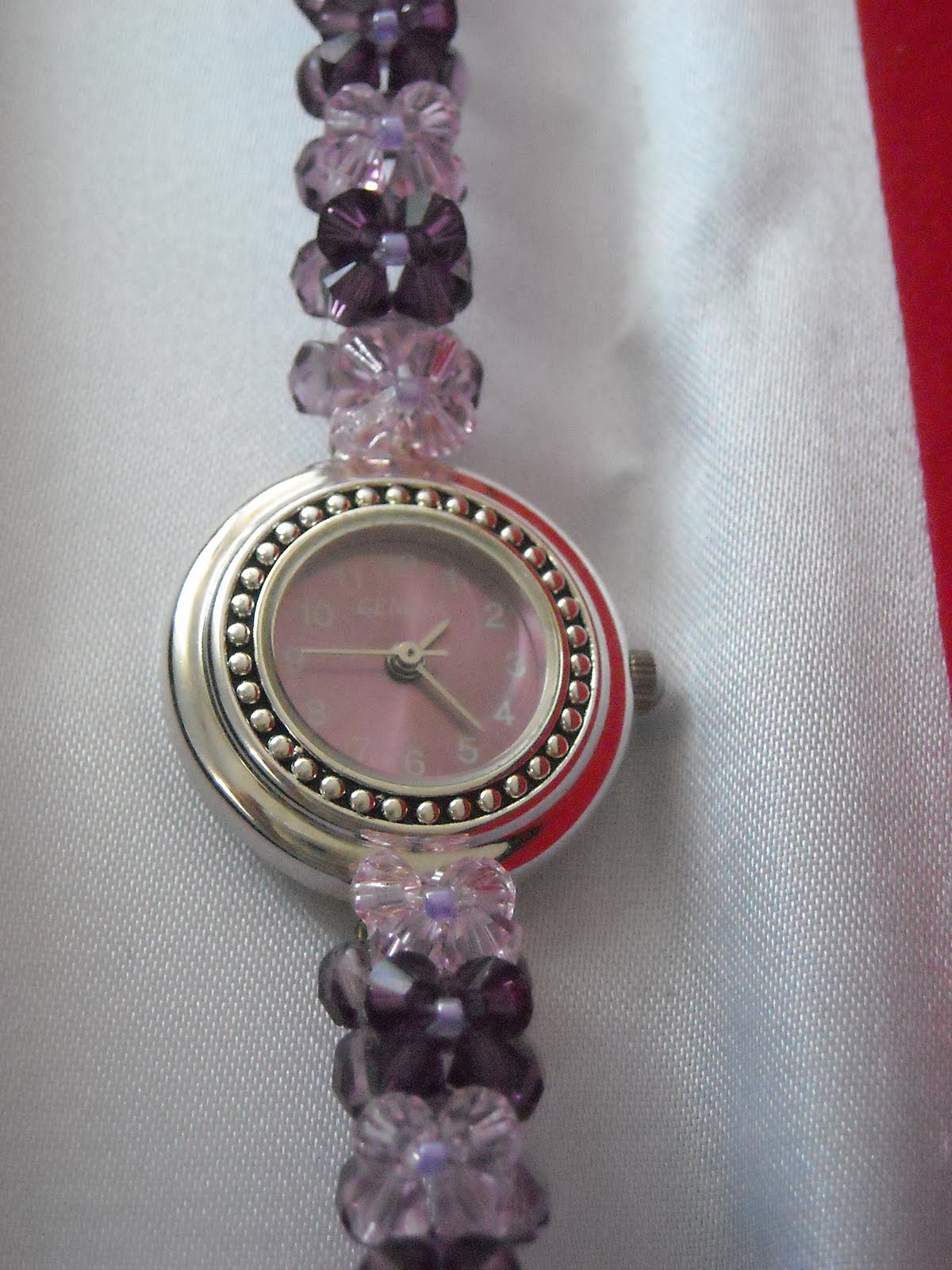 LOS BRILLITOS DE LAURA: RELOJ MORADO-ROSA