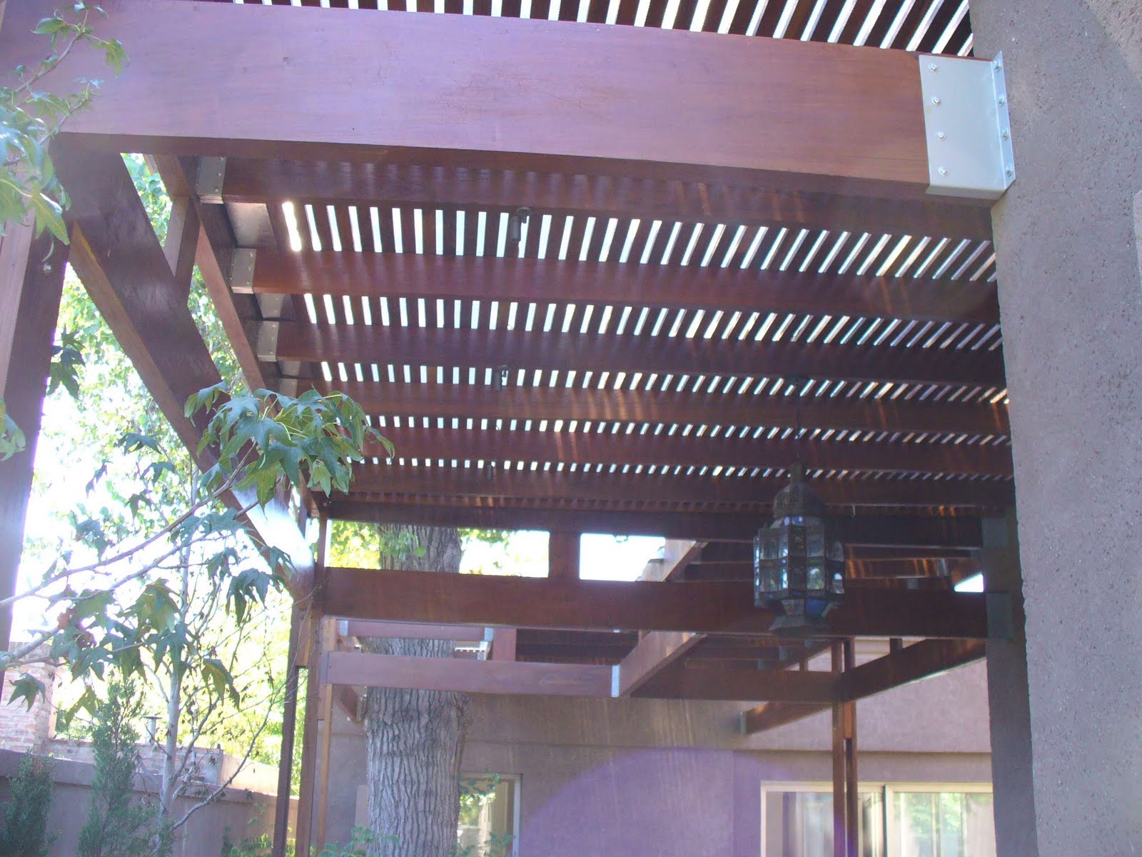 .: Pérgolas con cubierta