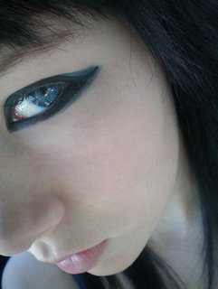 [emo+makeup.jpg]