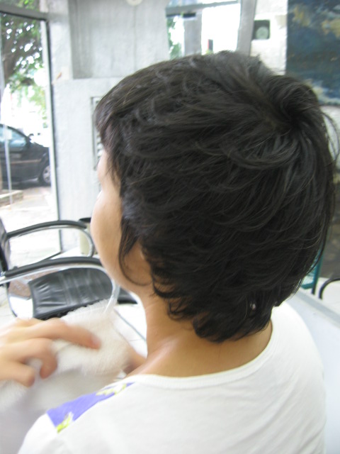 [haircut+628.jpg]