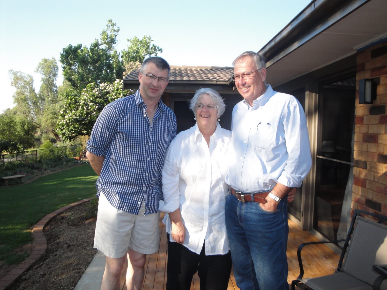 Huw Llandre's Nuffield Experience Dubbo, Roger Fletcher and Lyn Sykes