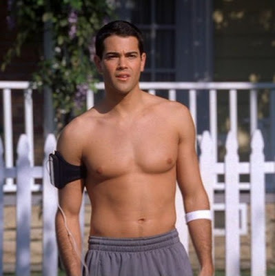 Jesse Metcalfe gives us Desperate Housewives flashbacks 