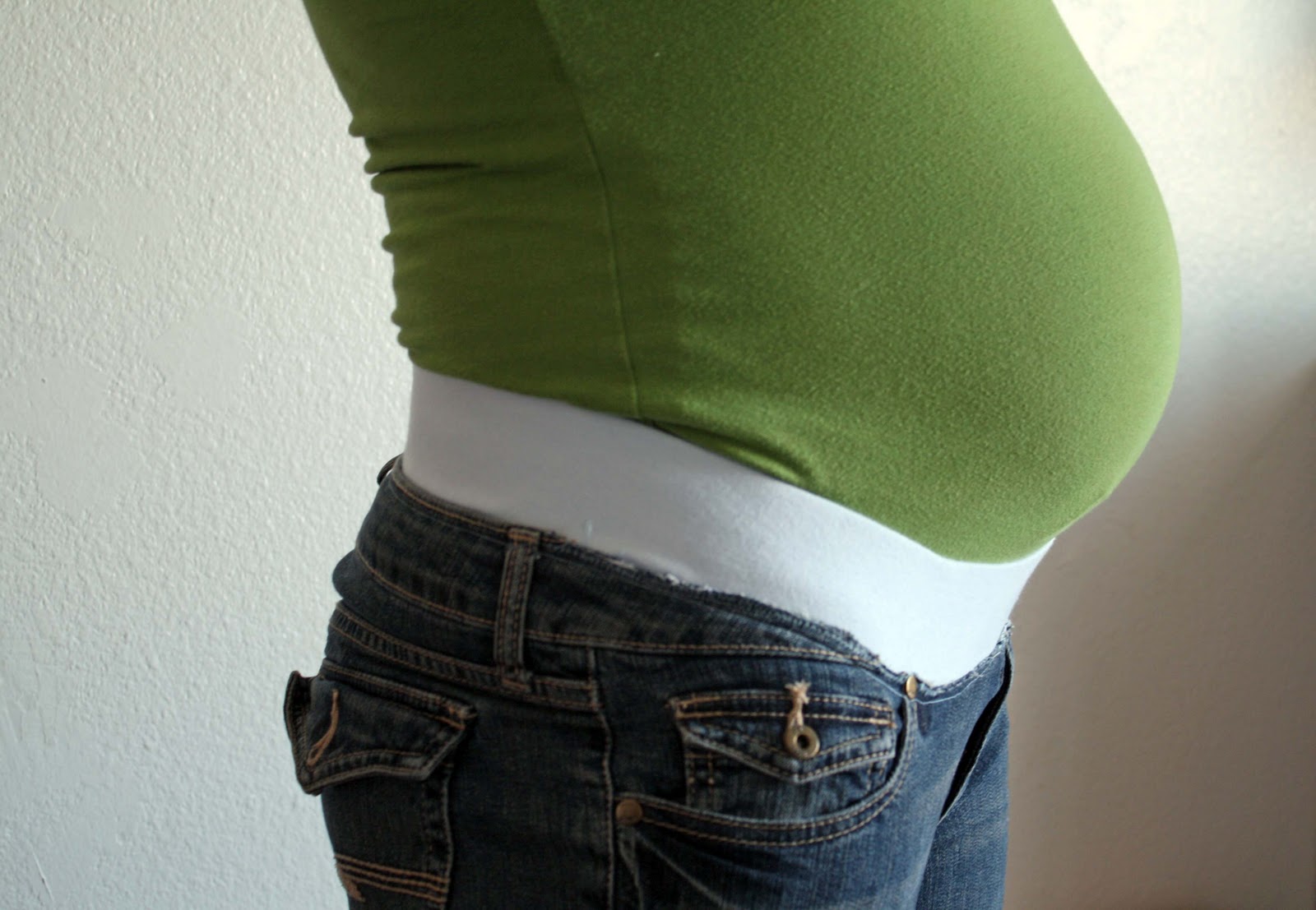 Running With Scissors How To Add Maternity Band to Jeans