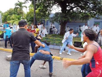 [38d22e1ce50eaf248879878e62530ec1.jpg]