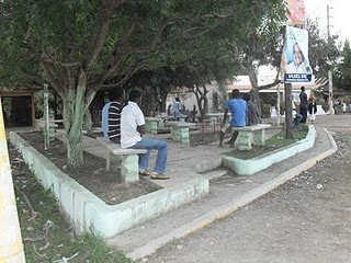 Haitianos ilegales llegan de noche y se mudan en barrios de la capital y del interior