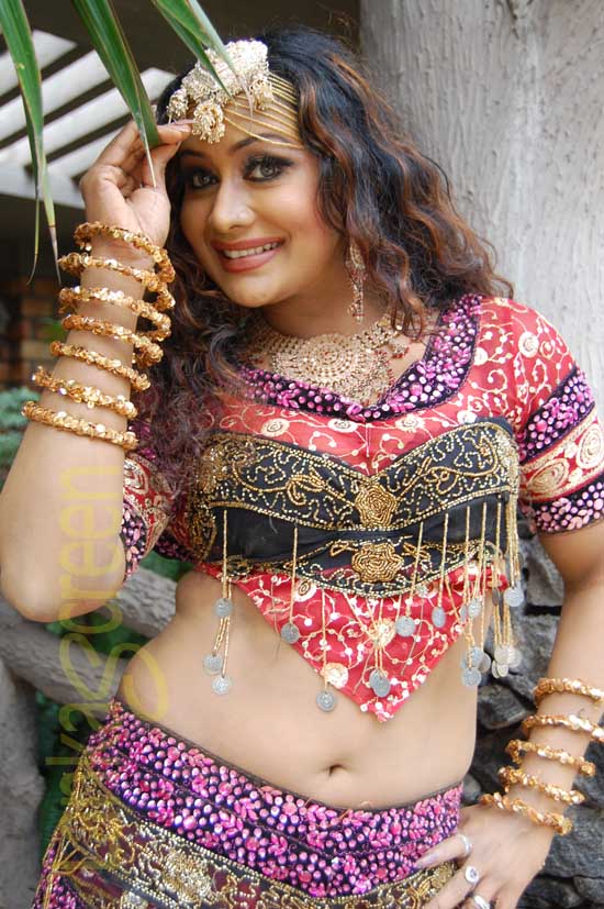 Anusha Damayanthi Xxx - LANKA GIRLS PHOTOS: Anusha Damayanthi
