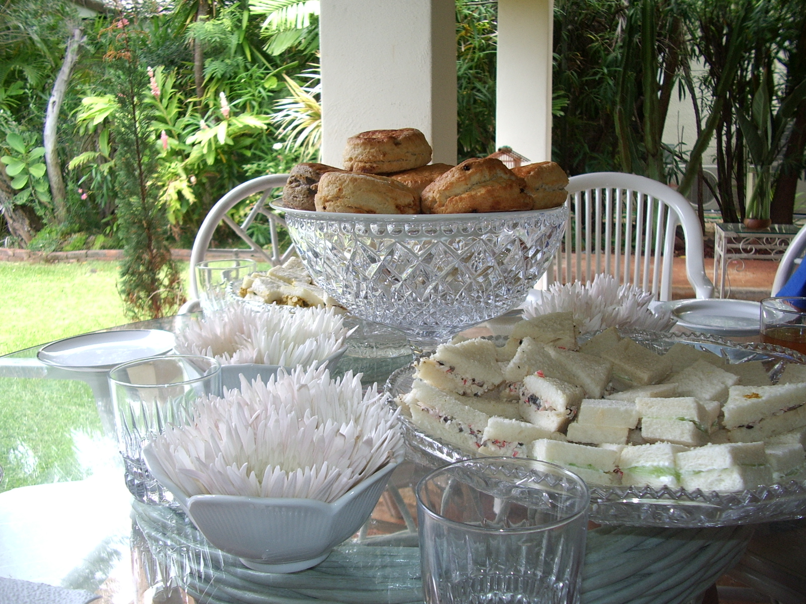 [afternoon+tea+002.jpg]