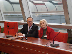 доц. Юлия Захариева и д-р Атанас Семов - учeбно посещение на магистрантите в Съвета на Европа