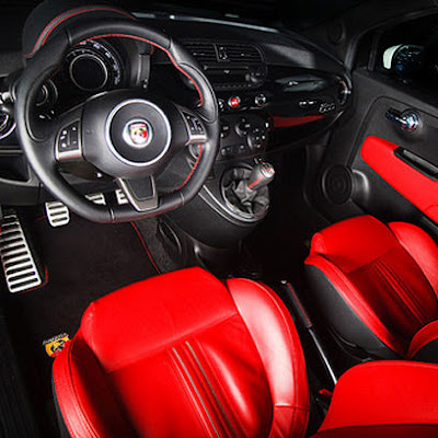 NewAbarth500_inside1.jpg