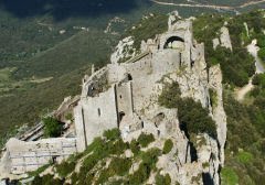 Peyrepertuse