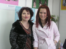 Поэтесса Светлана Балагула и Антонина Меркушева (создание поэтического образа:))