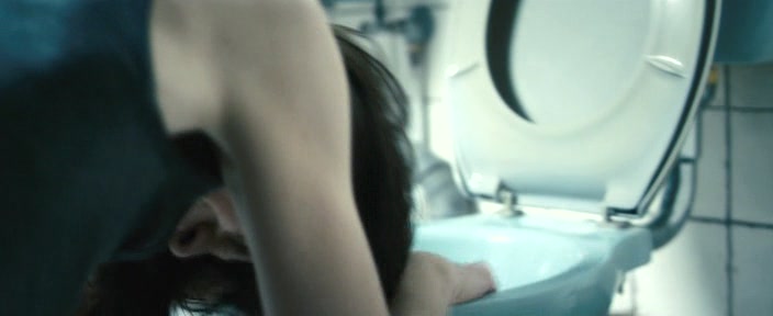 [Антихрист(Antichrist).2009.DVDRip[(033587)00-52-18].JPG]