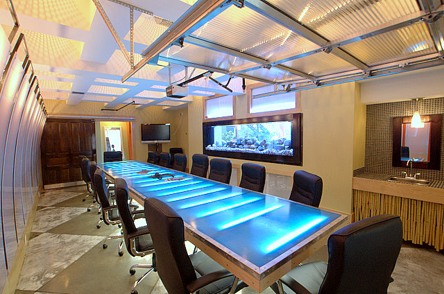 Modern Office Meeting Room | New Office Conference Room: Small office ...